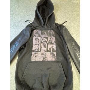 Taylor Swift Eras Tour Hoodie 2023 2024 Black Pullover Sweatshirt Size Small